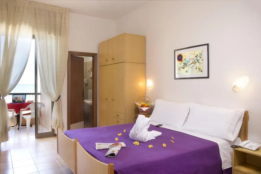 Hotel Usa Rimini 3*,  Italy